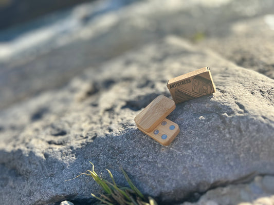 Wooden anti-stress magnet